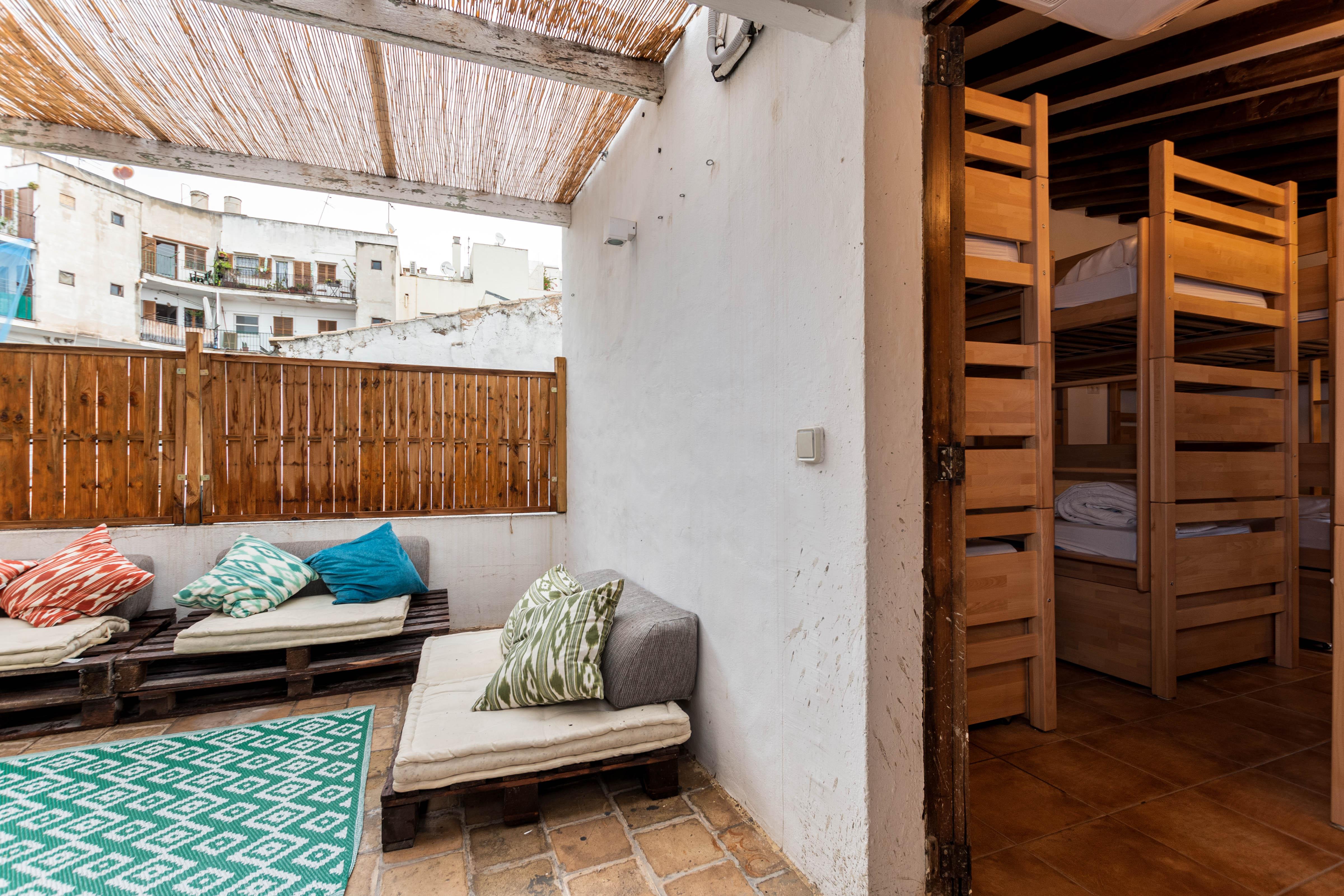 Urban - Juvenil - Youth Hostel *