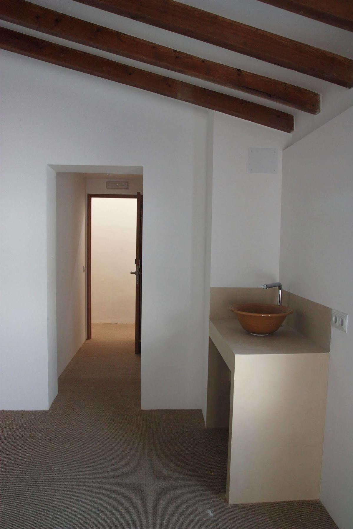 Urban - Juvenil - Youth Hostel